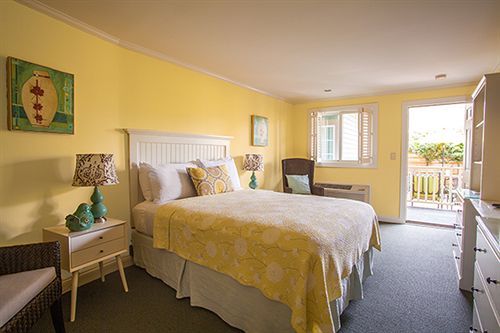 Madison Inn 오크블러프스 외부 사진